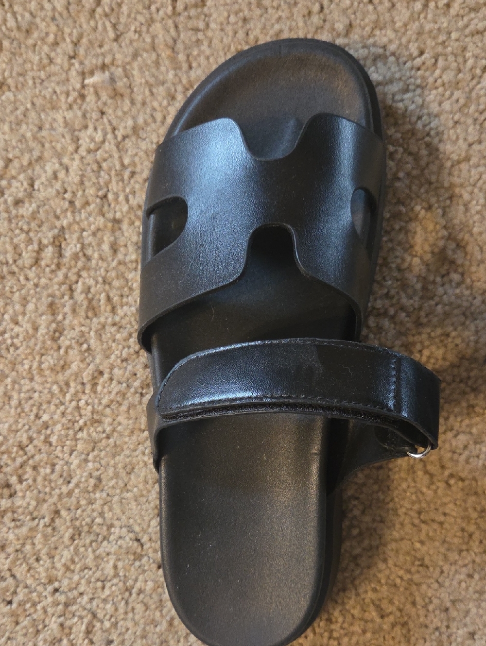 Amazon Sandals - Picture 3 of 4